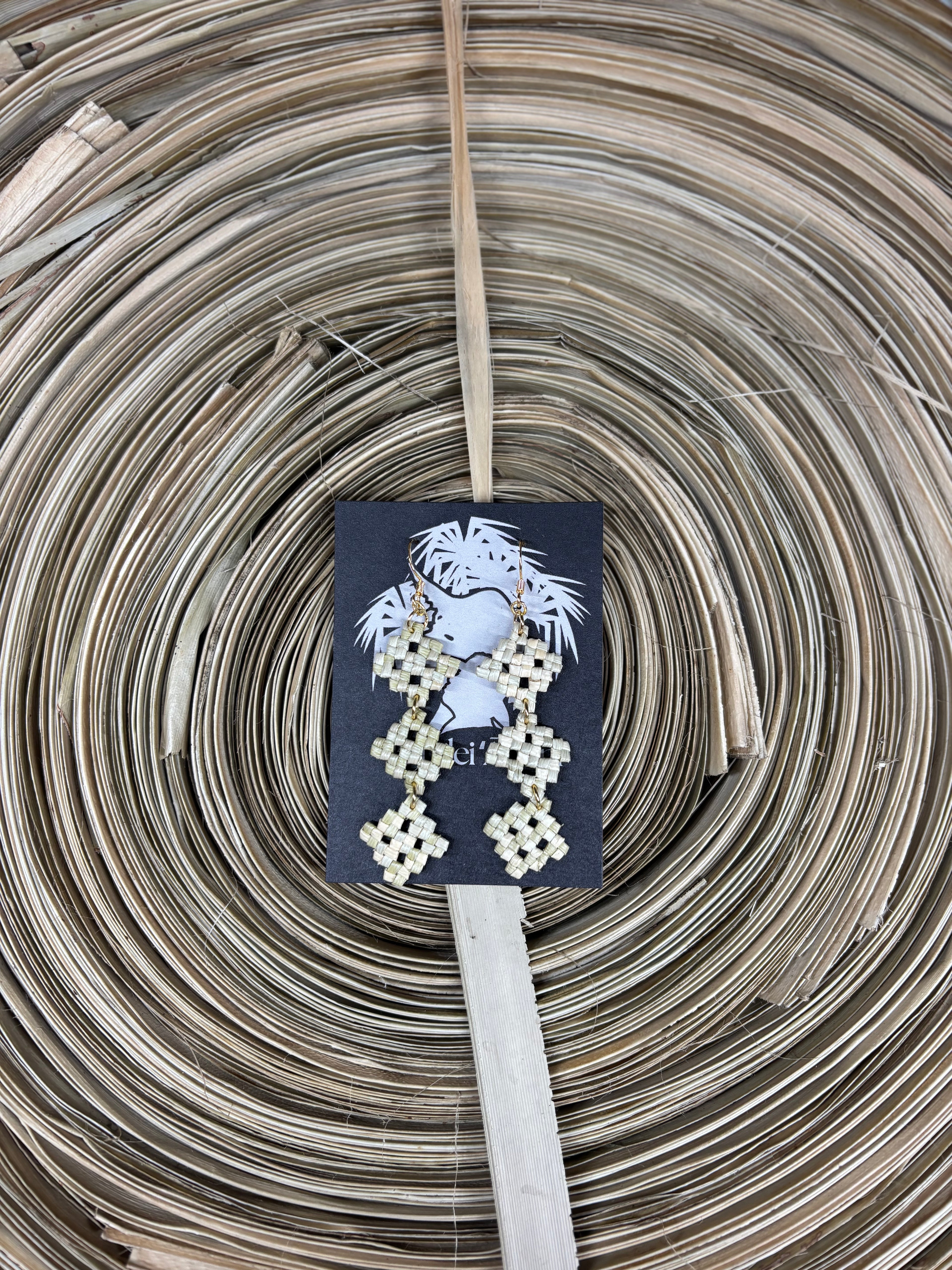 Triple dangle Love knot Earring